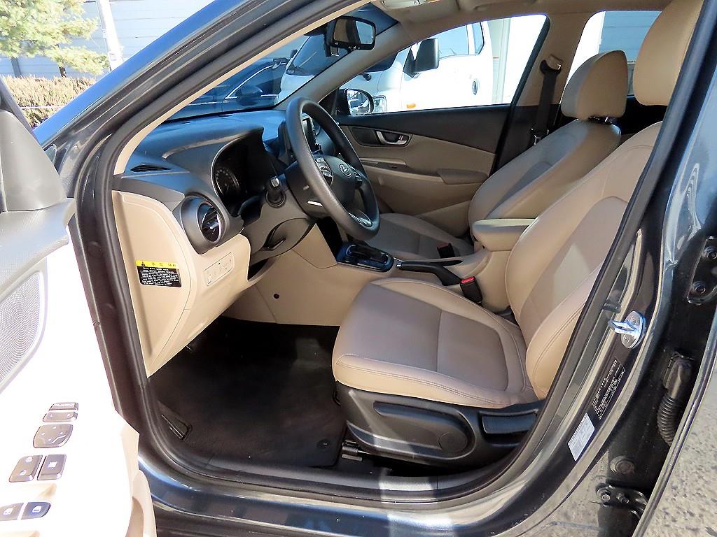 HYUNDAI Kona - Vista 5