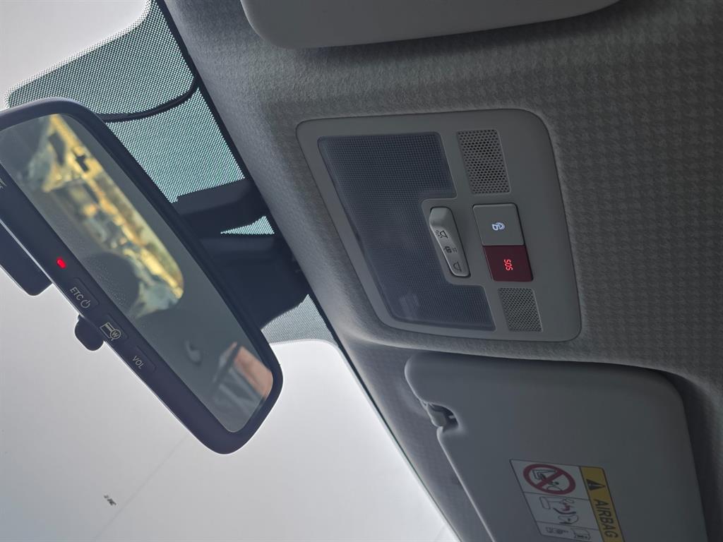 HYUNDAI Casper - Vista 12