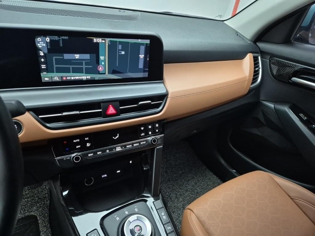 KIA Seltos - Vista 10