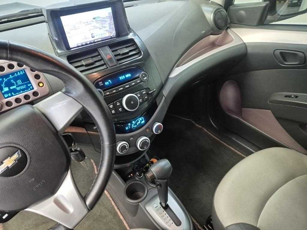 Chevrolet Spark - Vista 10