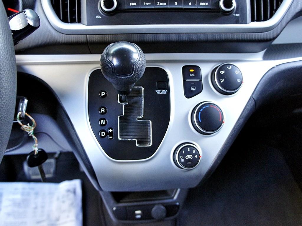 KIA Ray 2022 Blanco - Importación desde Corea - HF Imports Iquique - Foto 11