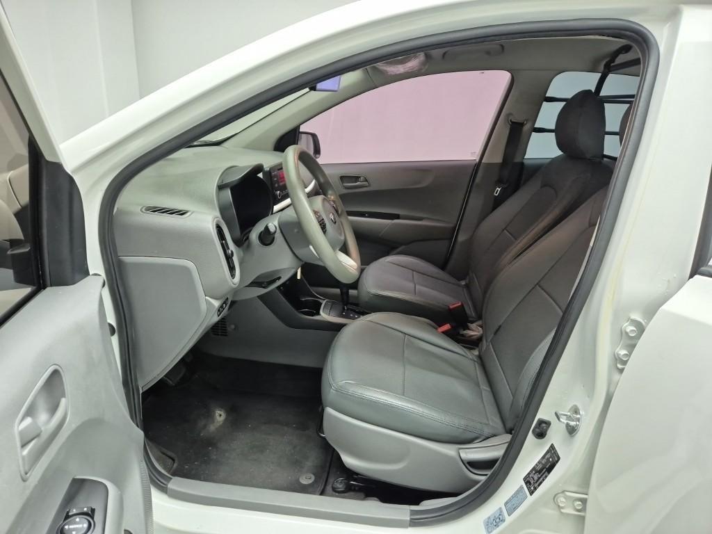 KIA Morning - Vista 11