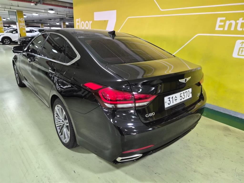 Genesis G80 - Vista 4