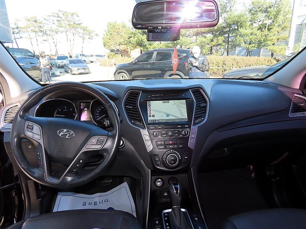 HYUNDAI Santa Fe - Vista 7