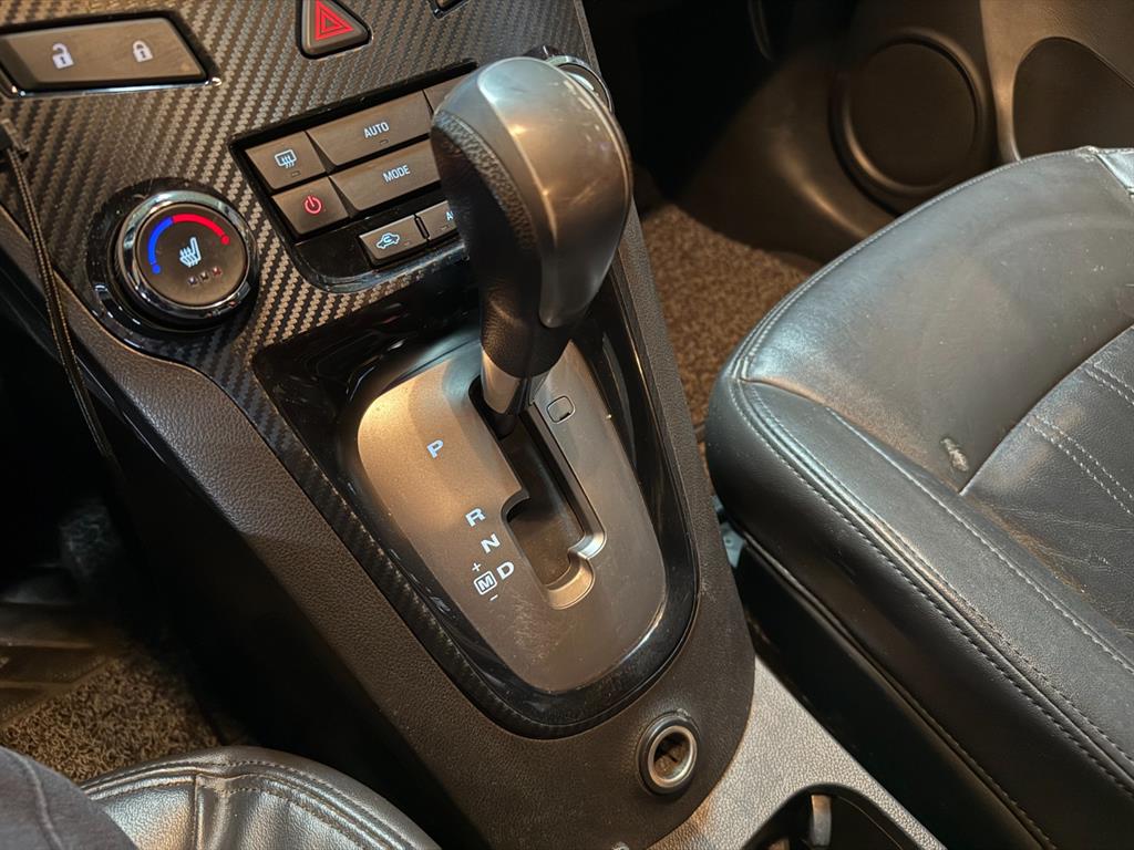 Chevrolet Orlando 2012 Gris - Importación desde Corea - HF Imports Iquique - Foto 17