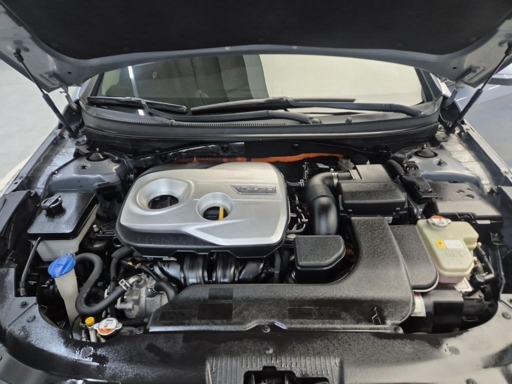 HYUNDAI Sonata - Vista 5