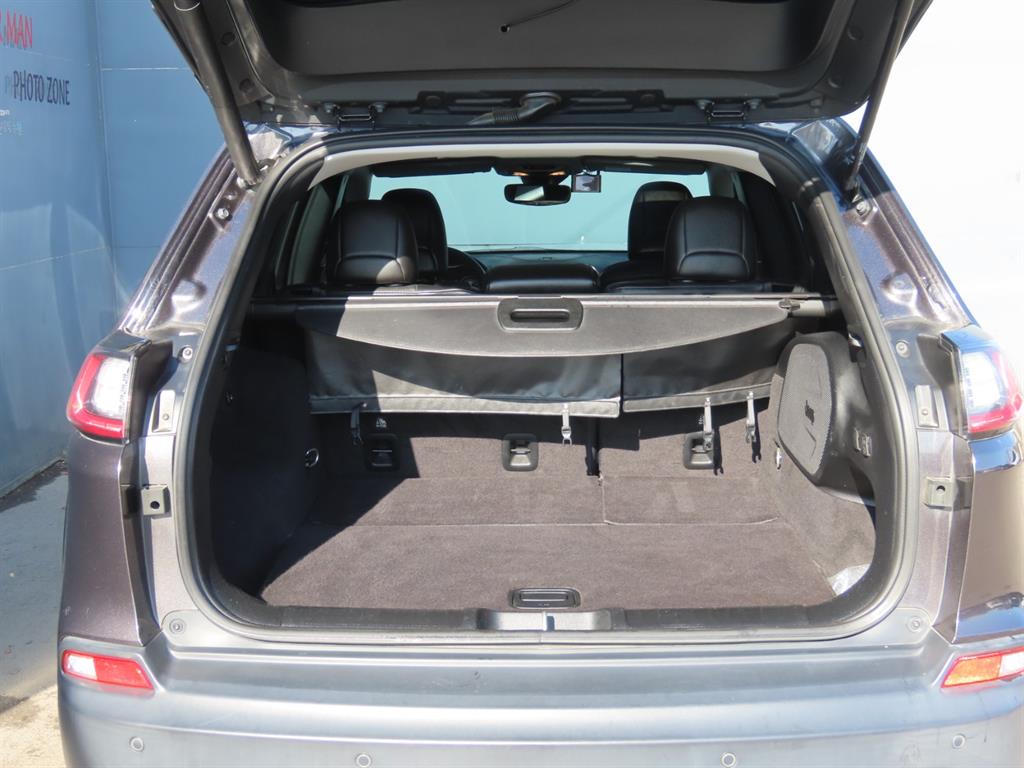 Jeep Cherokee - Vista 9