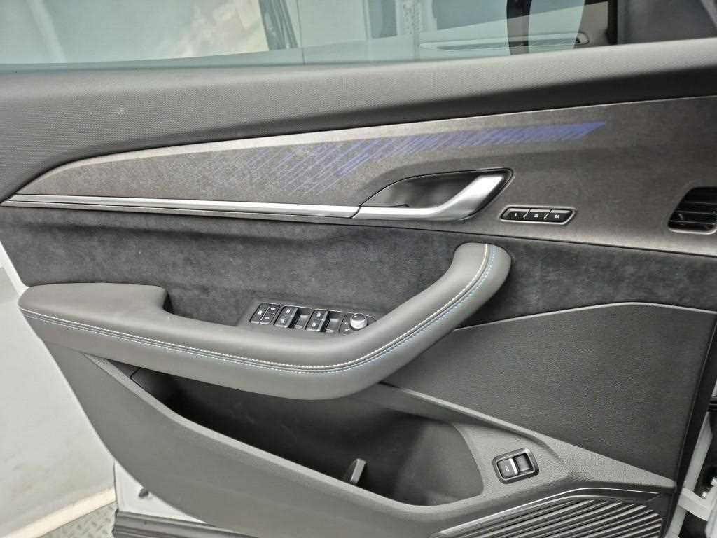 SAMSUNG Grand Koleos 2025 Blanco - Importación desde Corea - HF Imports Iquique - Foto 14