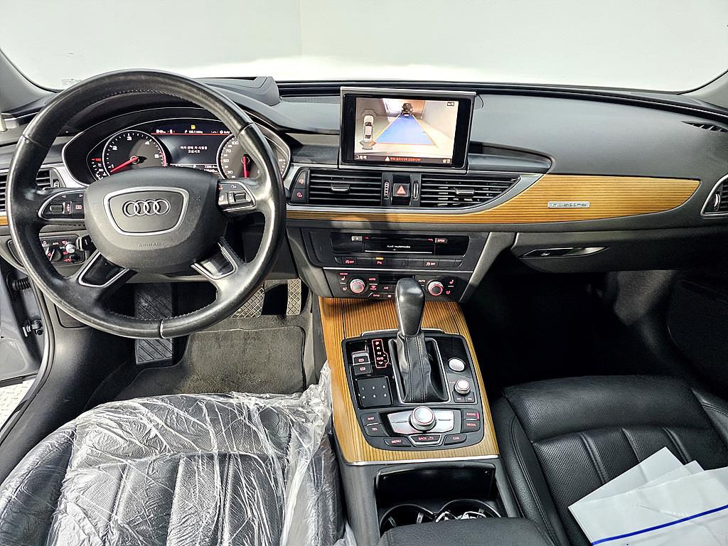 Audi A6 - Vista 5
