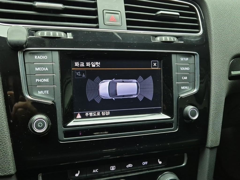 Volkswagen Golf 2014 Blanco - Importación desde Corea - HF Imports Iquique - Foto 13