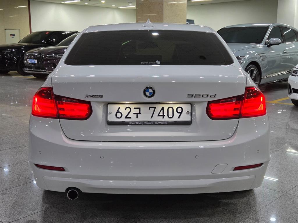 BMW 3 series - Vista 4