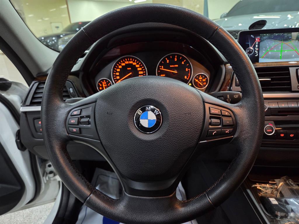 BMW 3 series - Vista 9