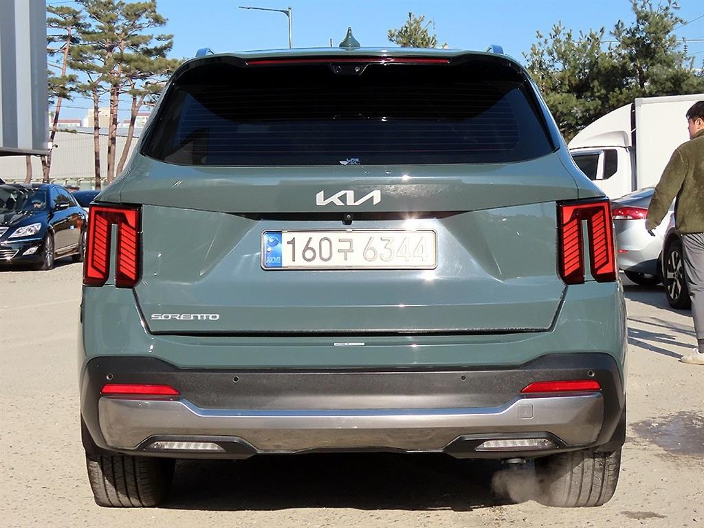 KIA Sorento - Vista 4