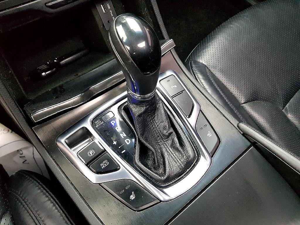 HYUNDAI Grandeur 2015 Blanco - Importación desde Corea - HF Imports Iquique - Foto 13