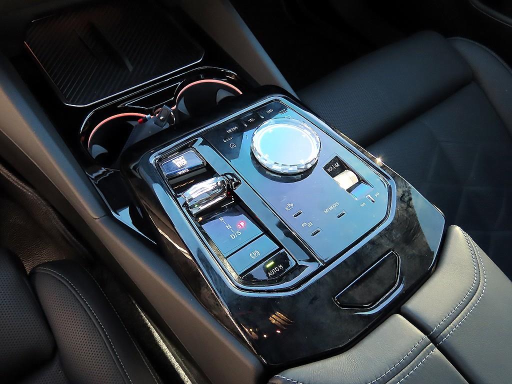 BMW 5 Series - Vista 11