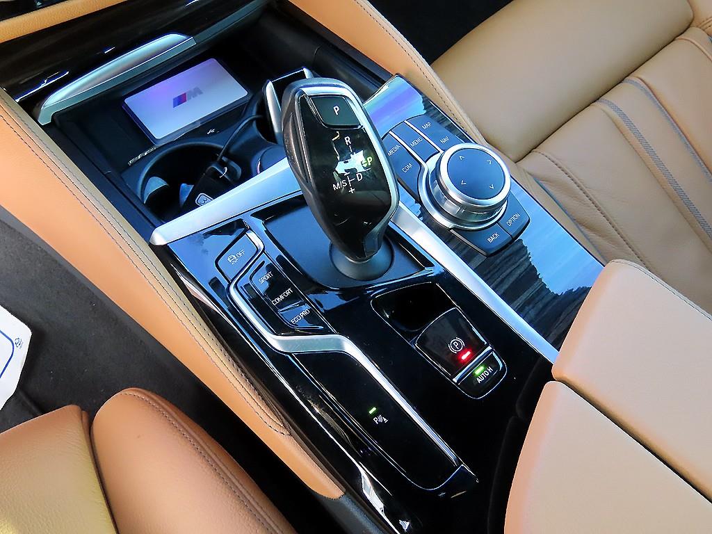 BMW 5 Series - Vista 11