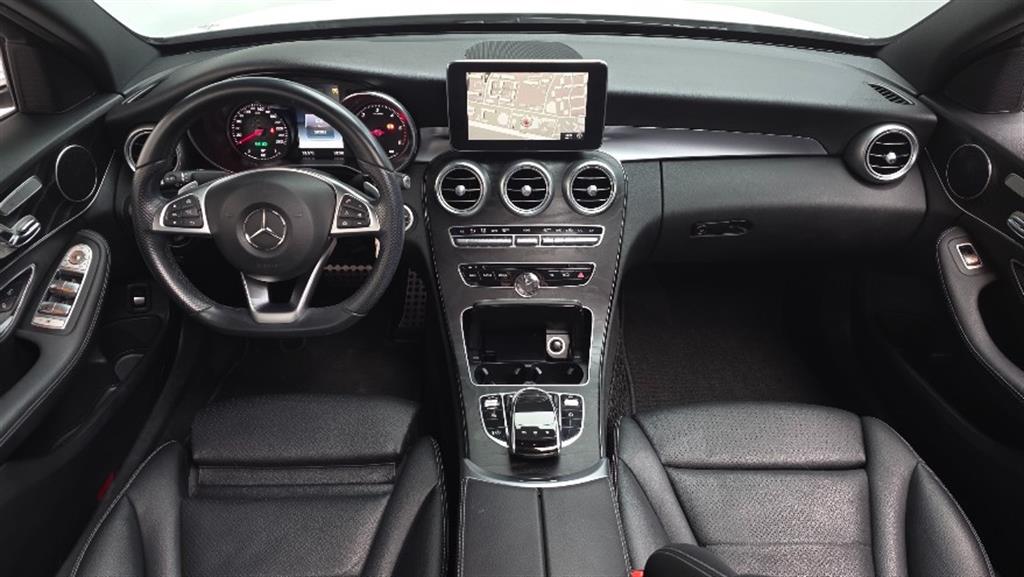 Mercedes Benz C Class - Vista 7