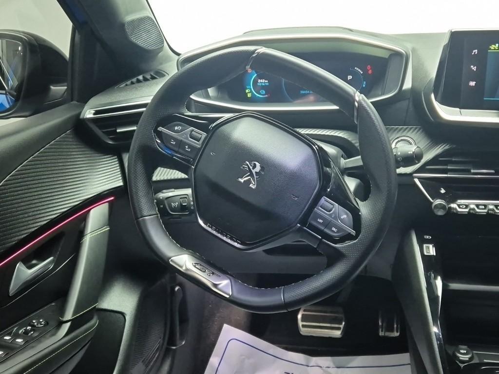 Peugeot 208 - Vista 9