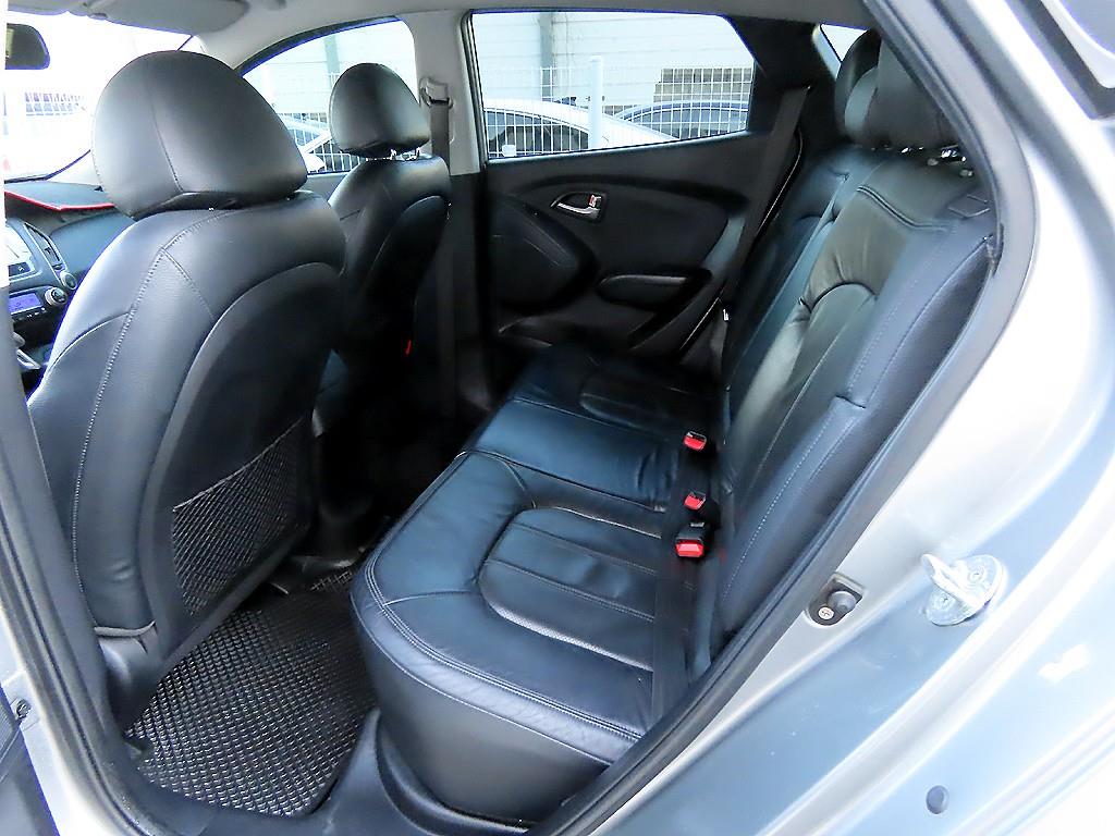 HYUNDAI Tucson - Vista 6