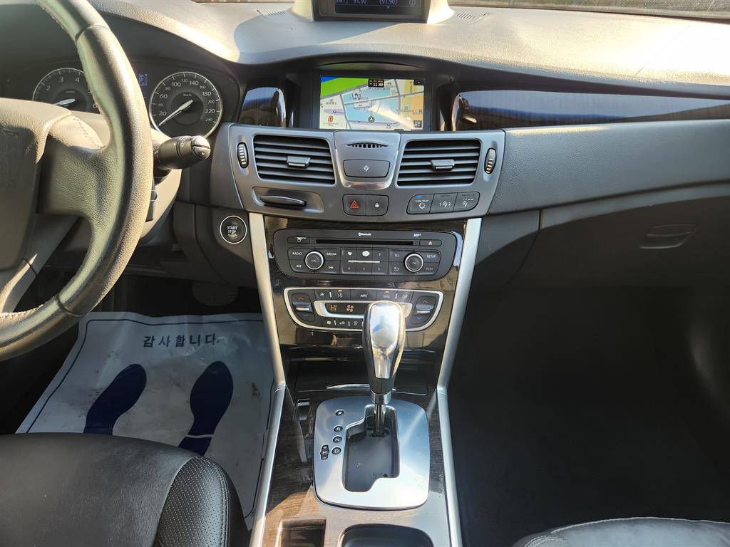 SAMSUNG SM5 2013 Gris - Importación desde Corea - HF Imports Iquique - Foto 18