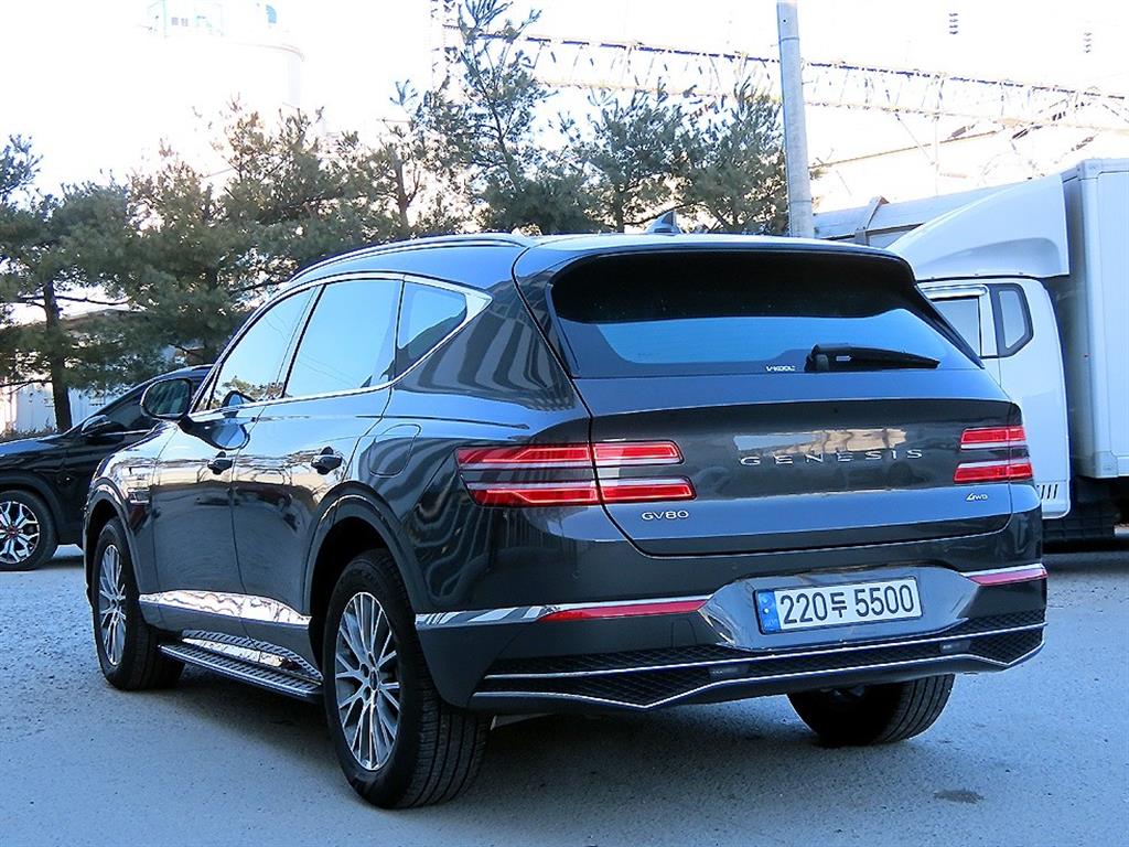 Genesis GV80 - Vista 3