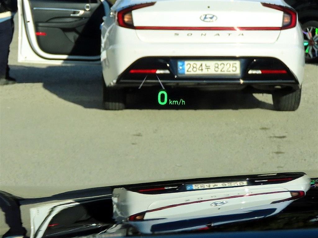 Genesis EQ900 - Vista 10