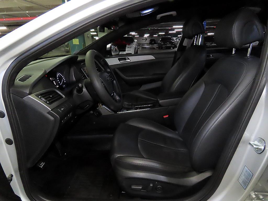 HYUNDAI Sonata - Vista 6