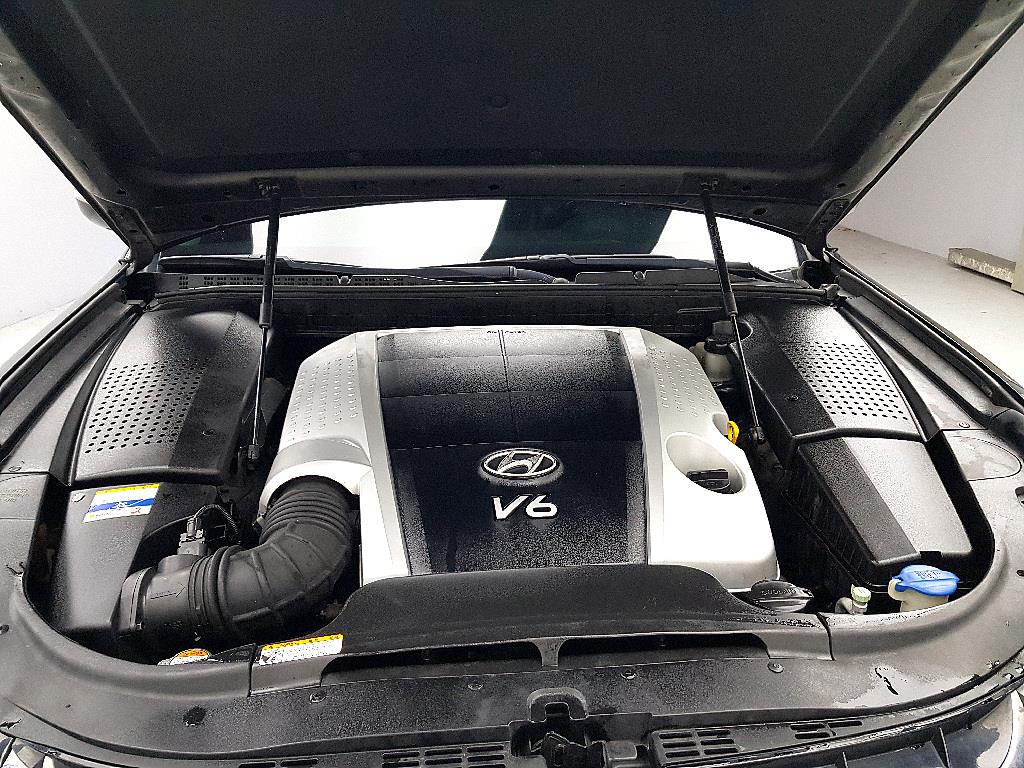 HYUNDAI Equus - Vista 6