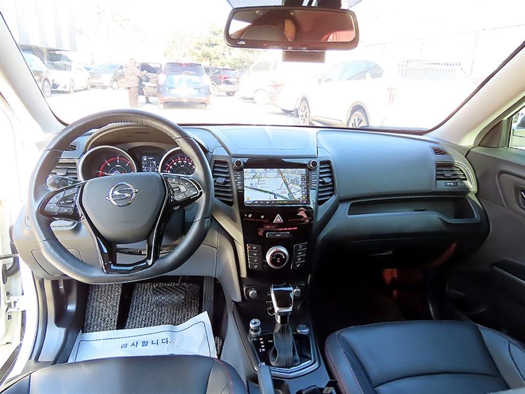 Ssangyong Tivoli - Vista 7