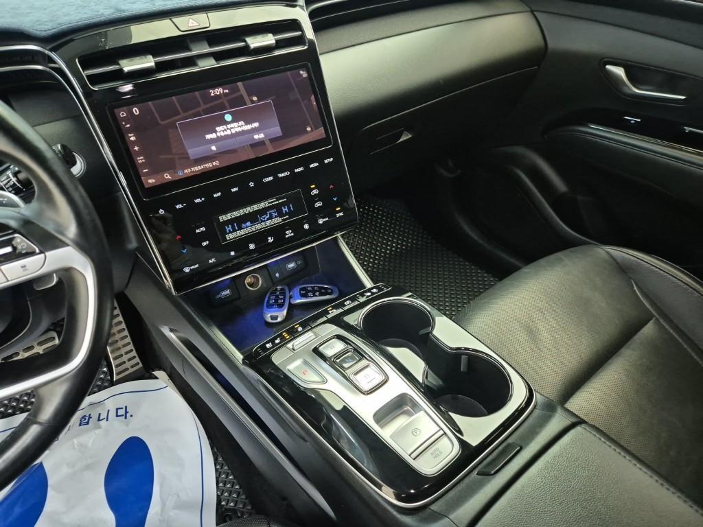 HYUNDAI Tucson - Vista 10