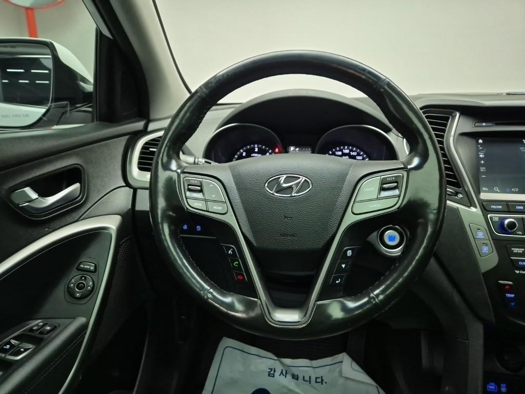 HYUNDAI Santa Fe - Vista 9