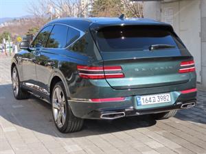 Genesis GV80 - Vista 8