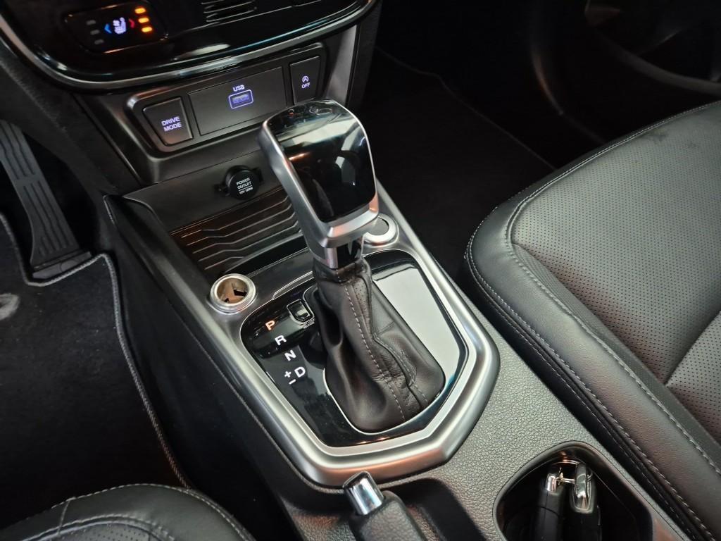 Ssangyong Tivoli - Vista 10