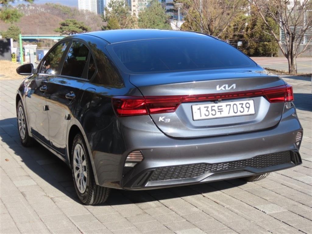 KIA K3 - Vista 7