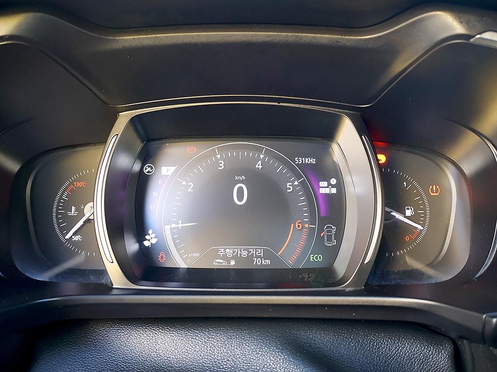 SAMSUNG QM6 - Vista 11