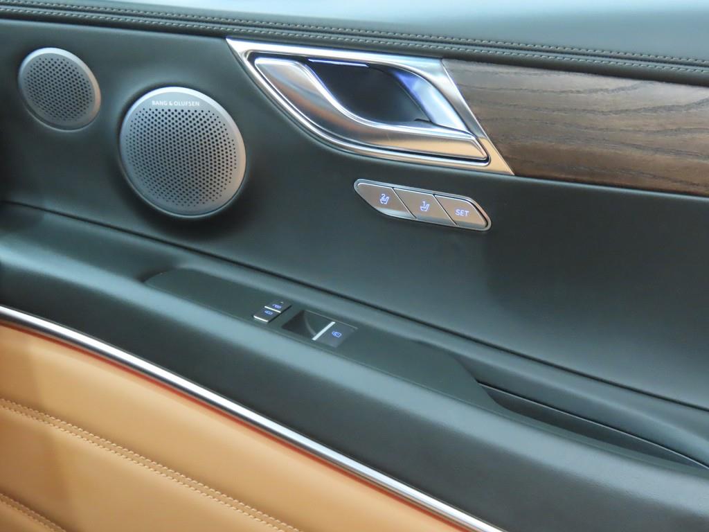 Genesis GV80 2024 Verde - Importación desde Corea - HF Imports Iquique - Foto 15