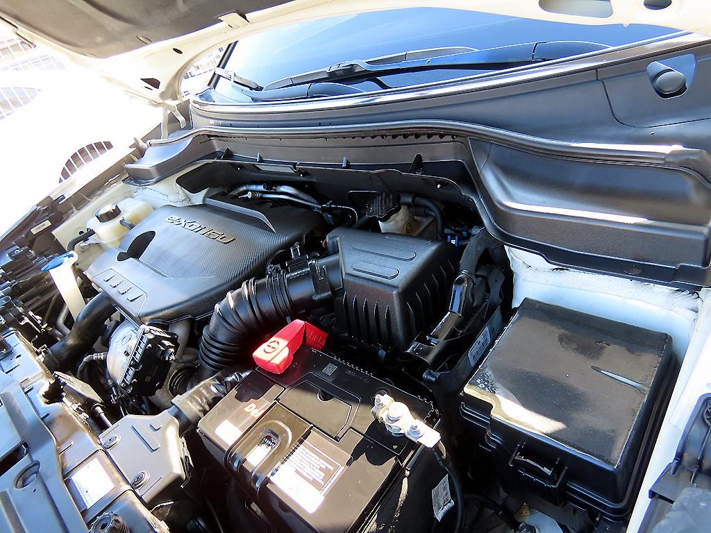 Ssangyong Tivoli 2019 Blanco - Importación desde Corea - HF Imports Iquique - Foto 19