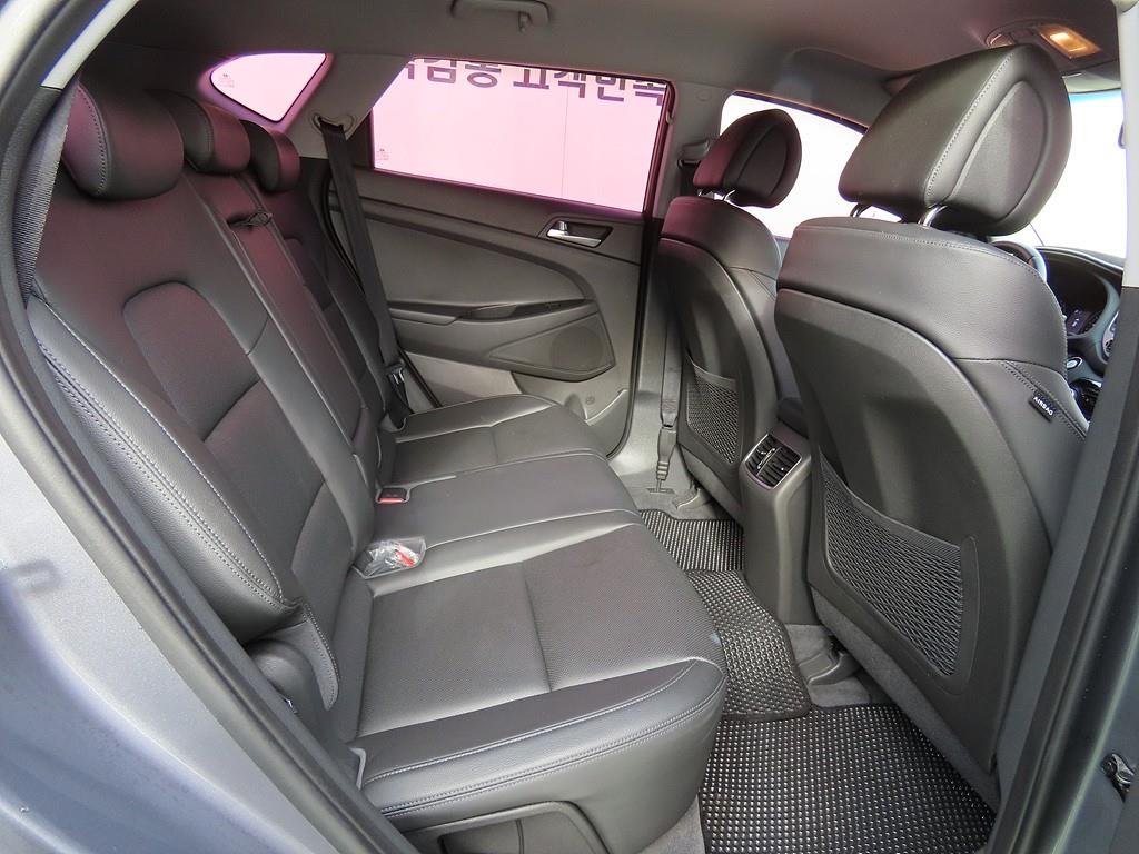 HYUNDAI Tucson - Vista 6