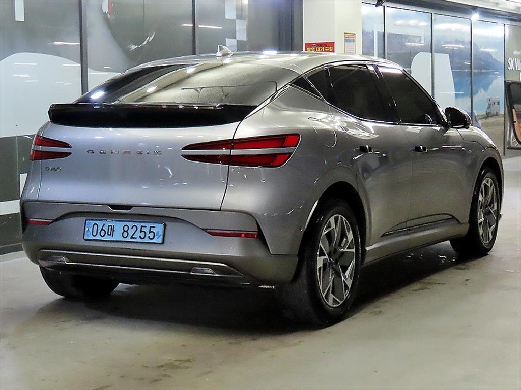 Genesis GV60 - Vista 4