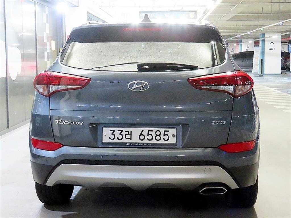 HYUNDAI Tucson - Vista 5