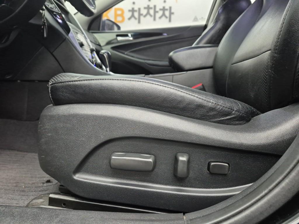 HYUNDAI Sonata 2010 Negro - Importación desde Corea - HF Imports Iquique - Foto 16