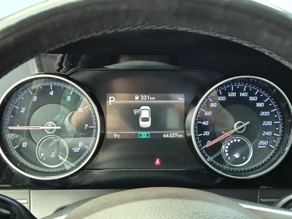 HYUNDAI Grandeur - Vista 6