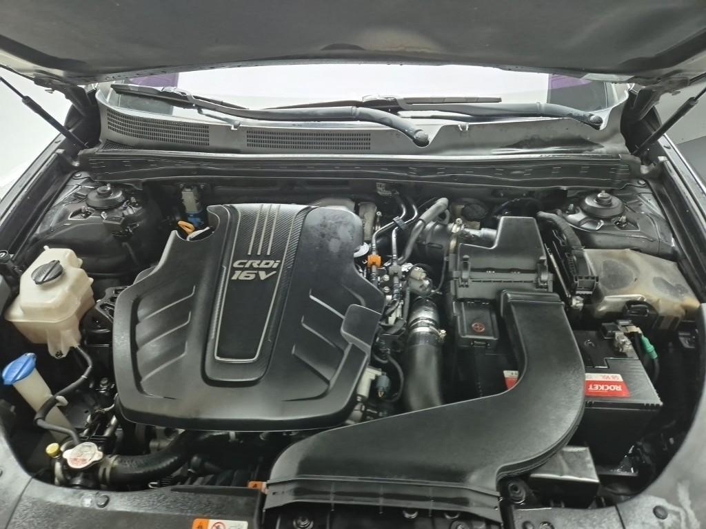 HYUNDAI Grandeur - Vista 5