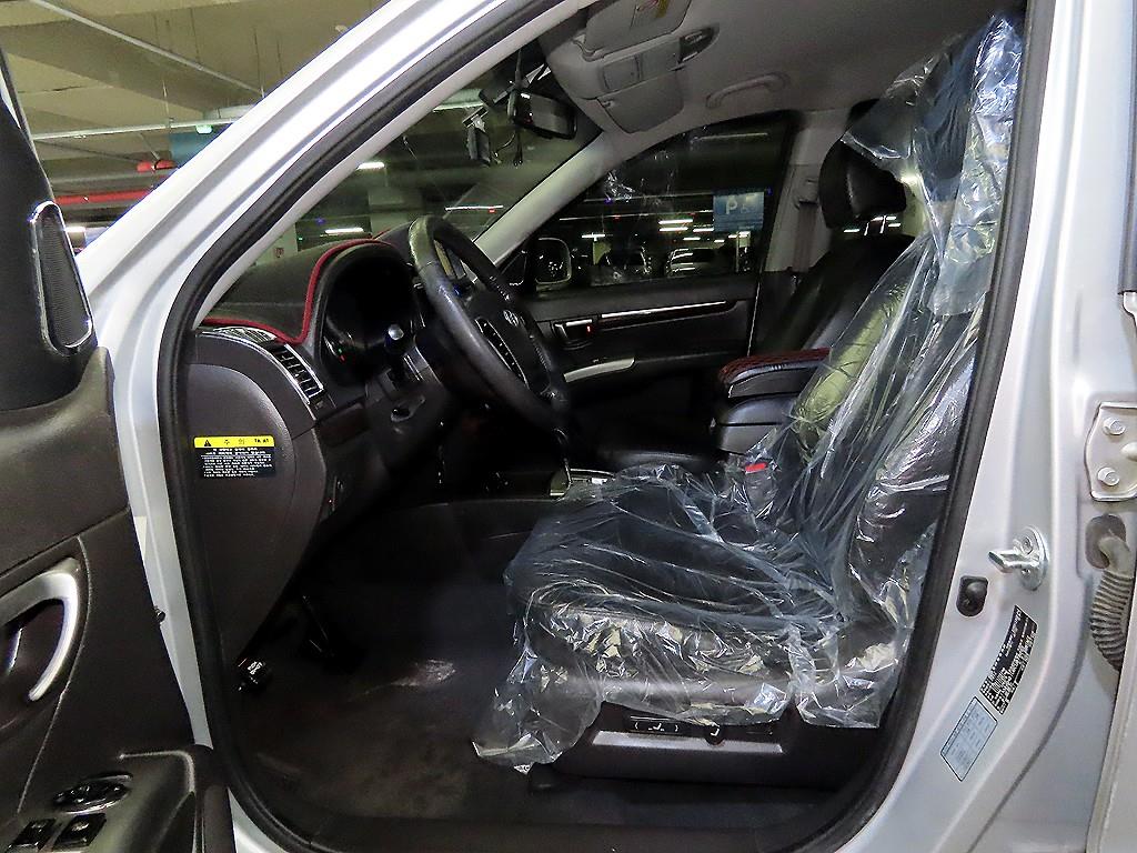 HYUNDAI Santa Fe - Vista 6