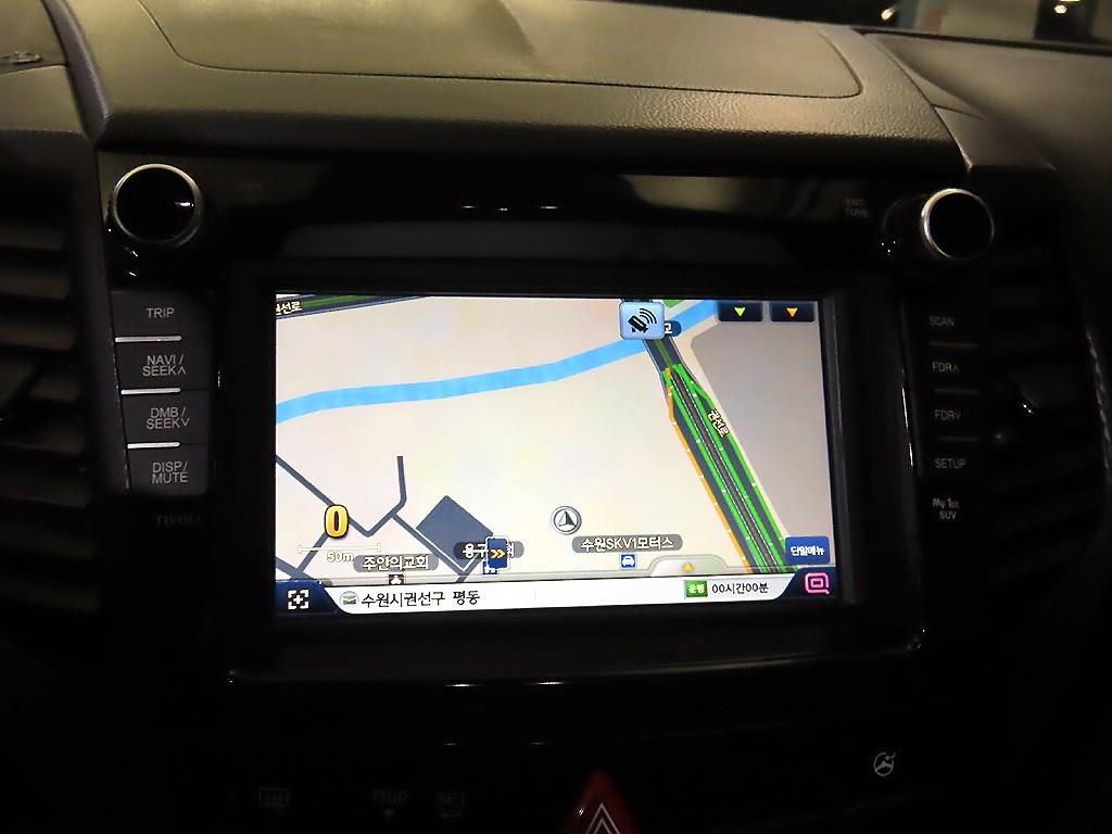 Ssangyong Tivoli 2016 Azul - Importación desde Corea - HF Imports Iquique - Foto 13