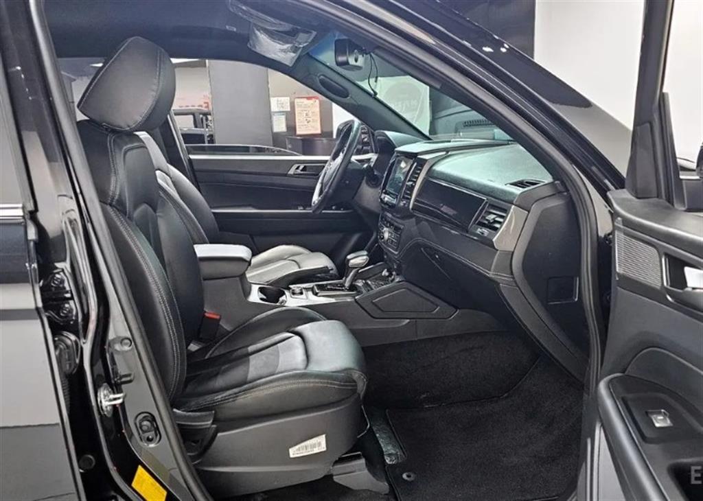 Ssangyong Rexton - Vista 10