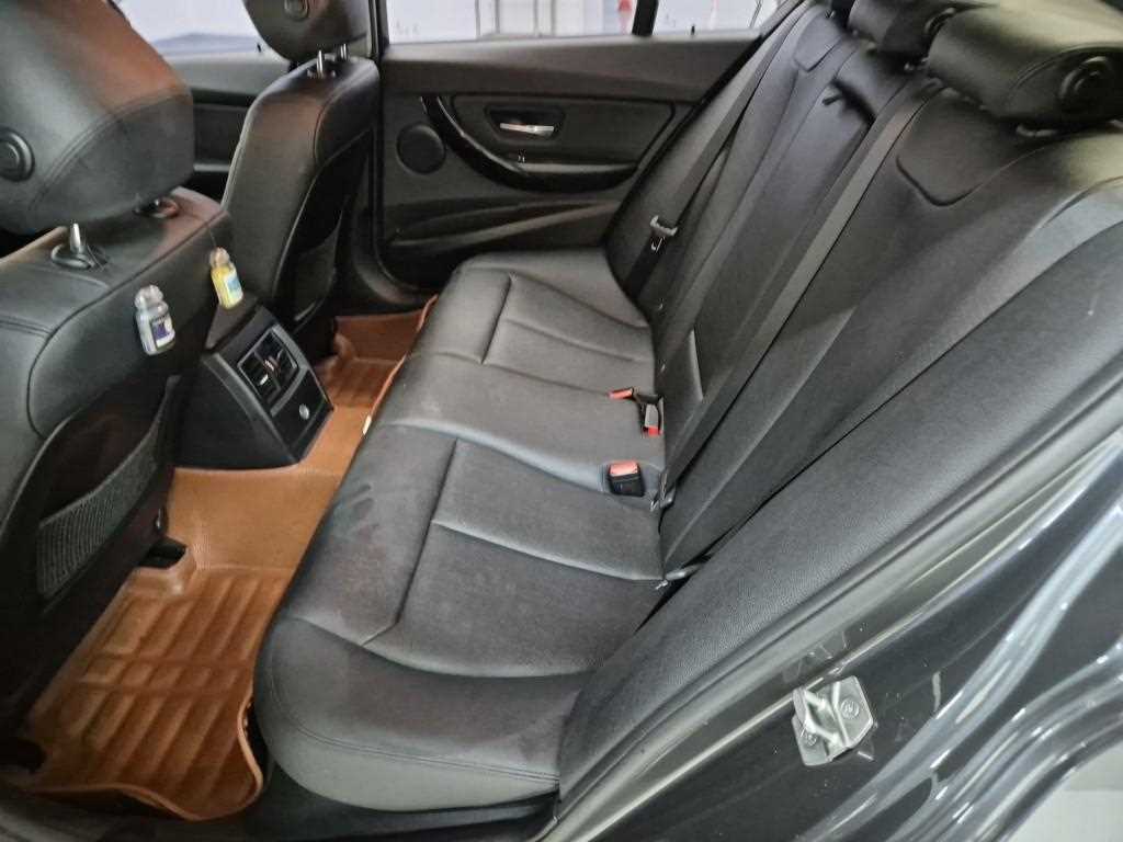 BMW 3 series - Vista 12