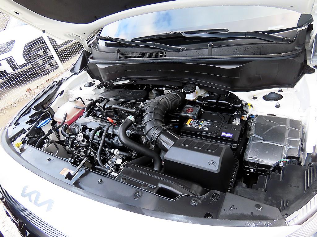 KIA Seltos 2025 Blanco - Importación desde Corea - HF Imports Iquique - Foto 19