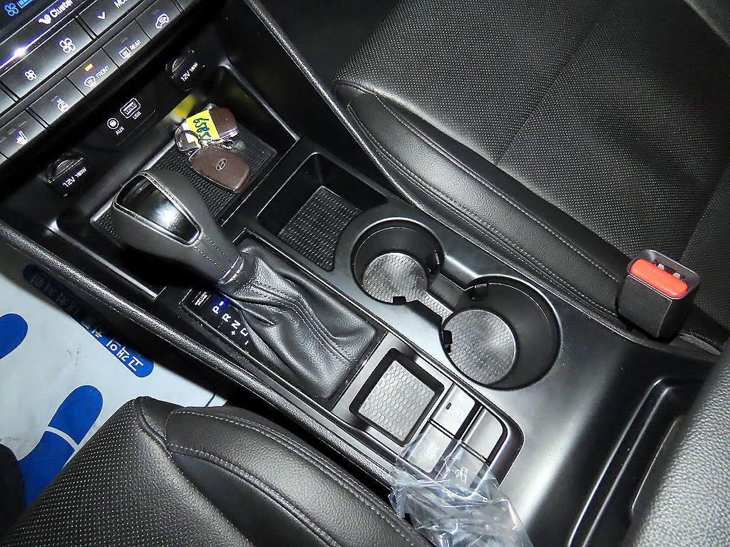 HYUNDAI Tucson - Vista 12