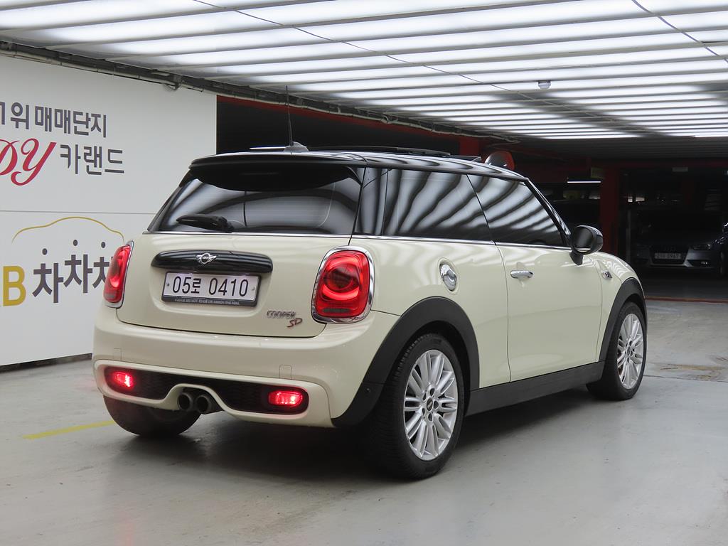 Mini Cooper - Vista 4